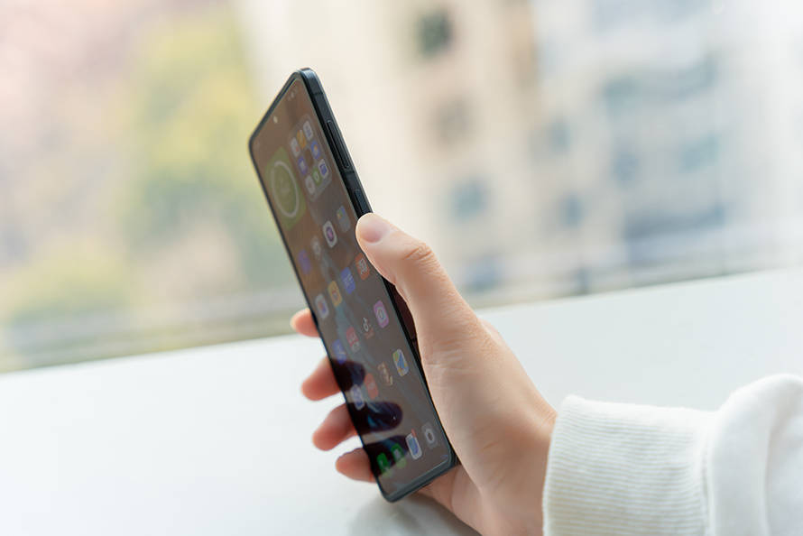 华为大屏手机与iPad
:OPPO Find N2 Flip折叠屏手机评测：大尺寸外屏与快充大电池进行降维打击-第10张图片-太平洋在线下载