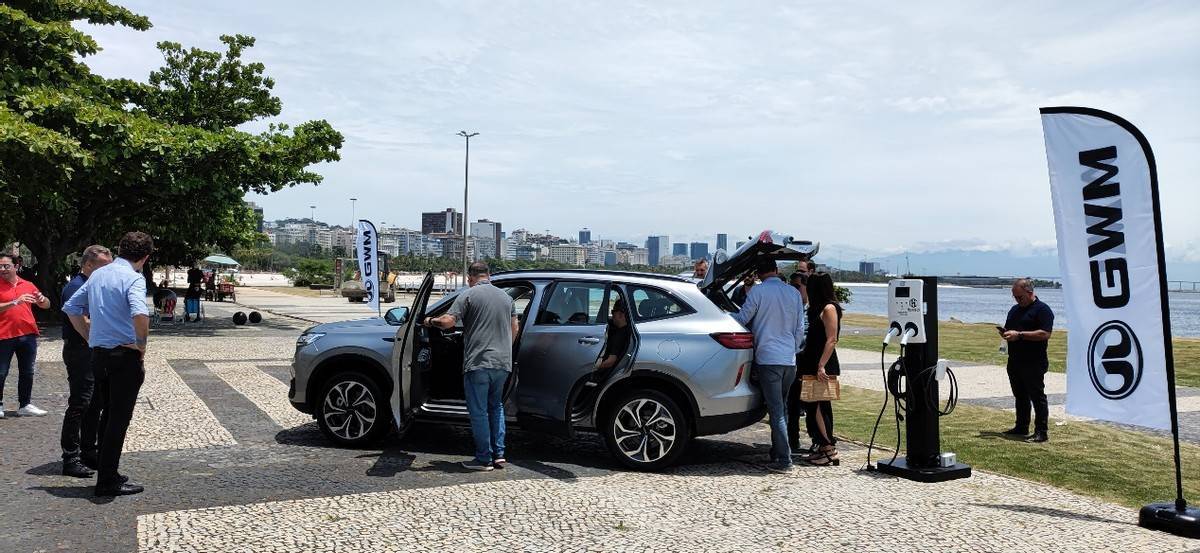 华为手机银灰色男
:长城汽车在巴西重磅发布GWM品牌 哈弗H6 PHEV四驱车型海外首发-第6张图片-太平洋在线下载