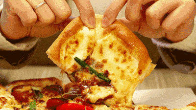 美味的披萨苹果版如何下载:壹粉食堂|美味披萨在家就能做,简单几步教会你，快来学学吧！